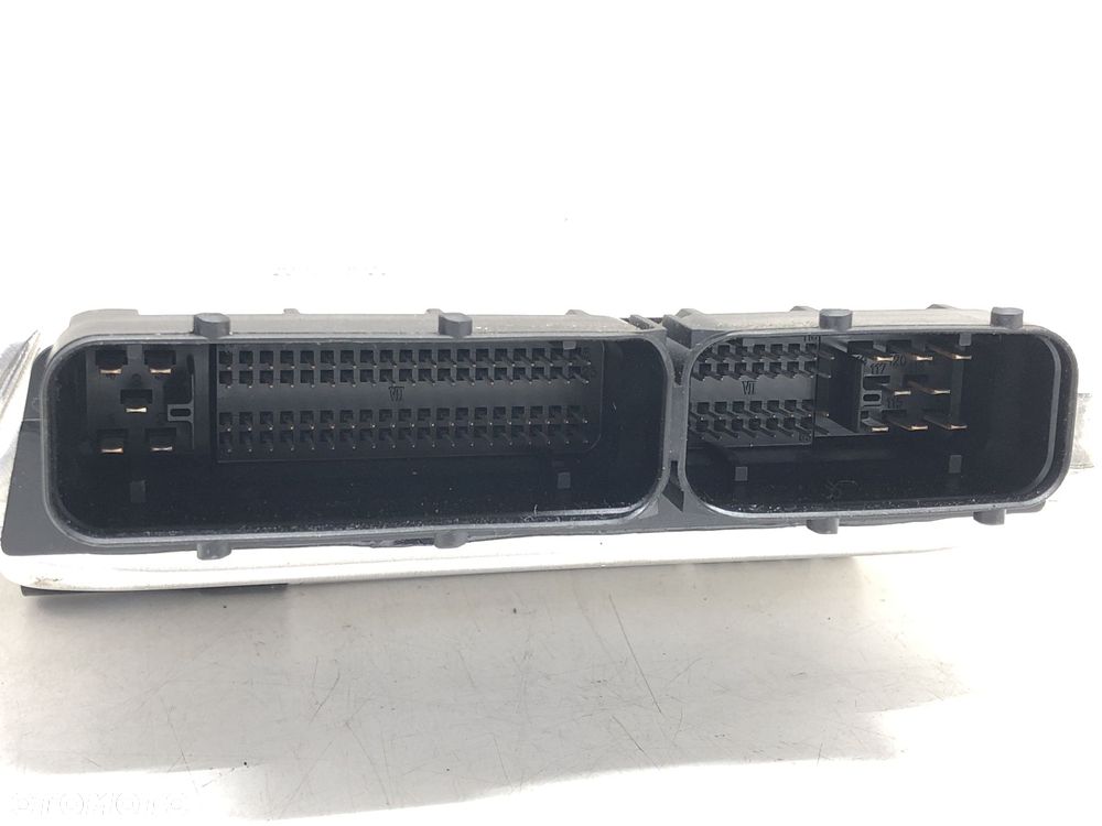 KOMPUTER SILNIKA - 52.00 PLN - SKODA SUPERB I (3U4) 2001 - 2008 2.5 TDI 120 kW [163 KM] olej - 3