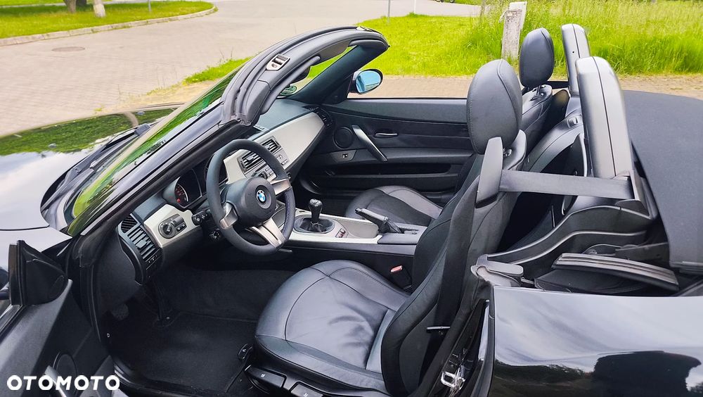 BMW Z4 3.0i - 13