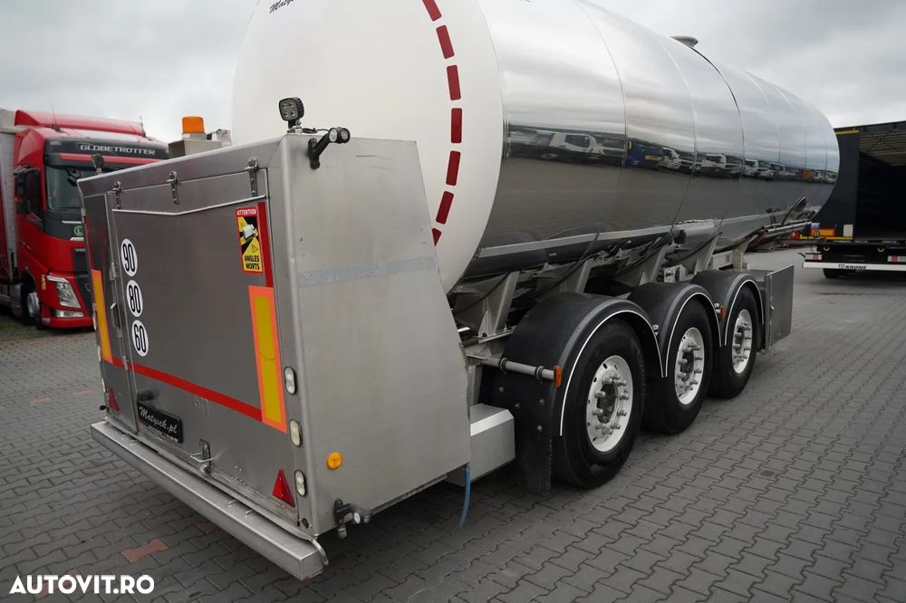 Magyar REZERVOR ALIMENTE / 30.000 L / AXĂ RIDICATĂ / AXĂ DE DIRECȚIE / - 13