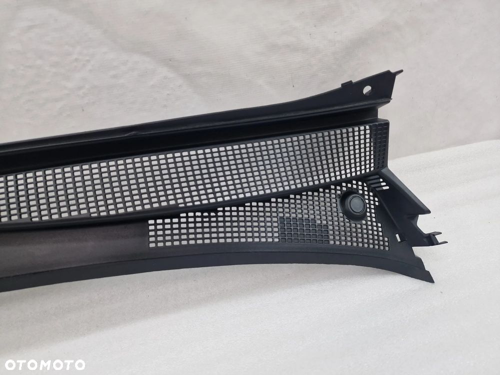 RENAULT KANGOO II , III LIFT 08-18 PODSZYBIE , NR 8200439131 / 8200498150 , NR AUKCJI POD46 - 6