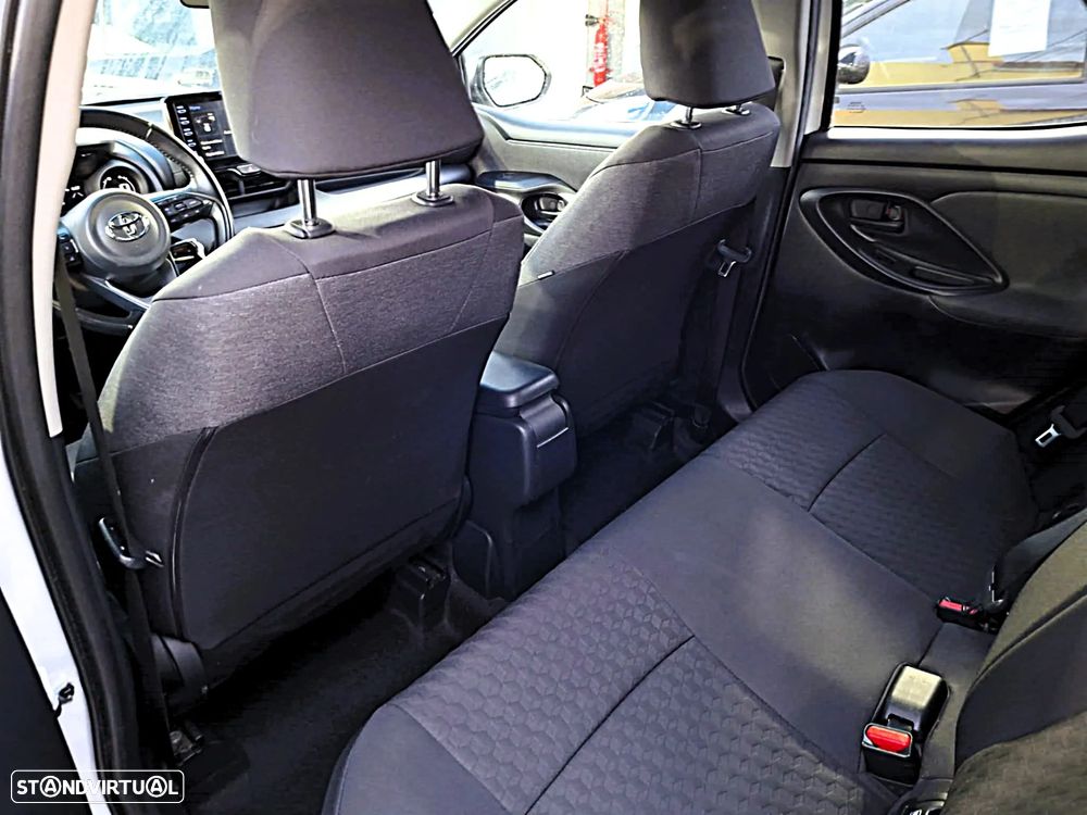 Toyota Yaris 1.5 HDF Exclusive - 29