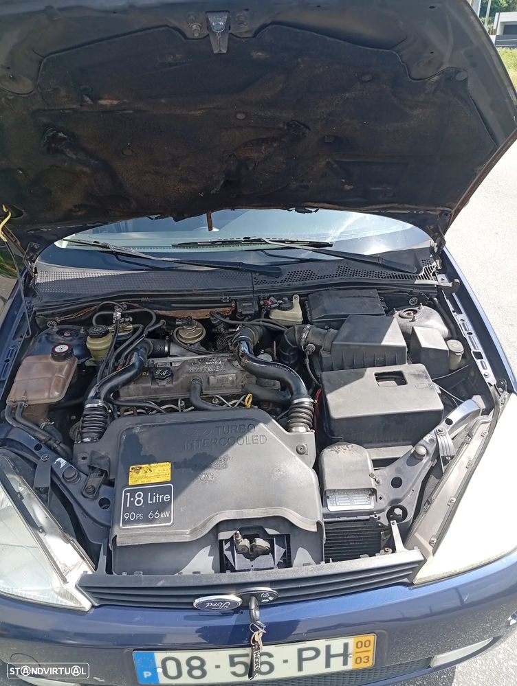 Ford Focus SW 1.8 TDdi Comfort - 3