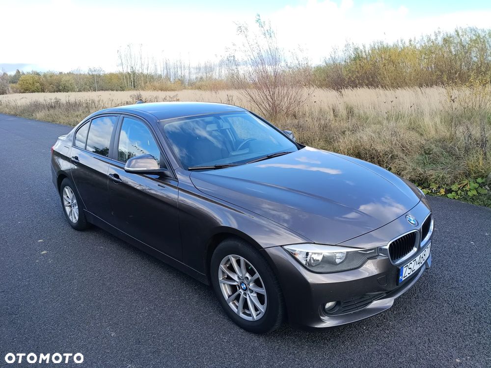 BMW Seria 3 316d - 8