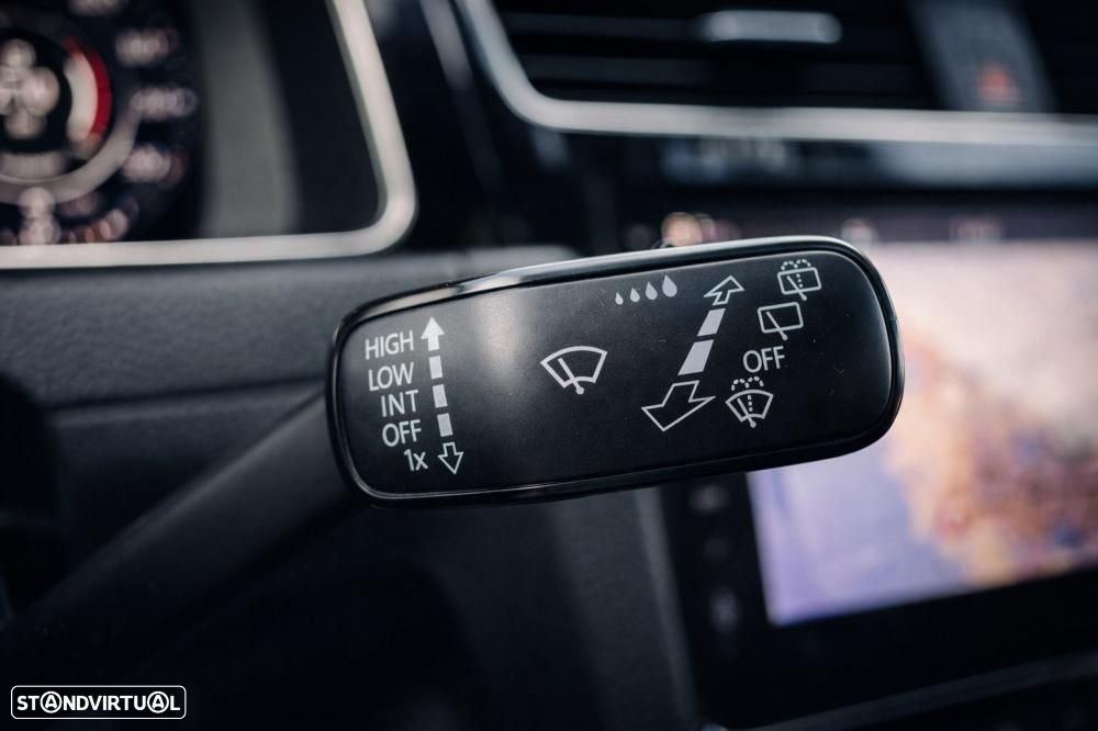 VW Golf 2.0 TSI GTI DSG - 22