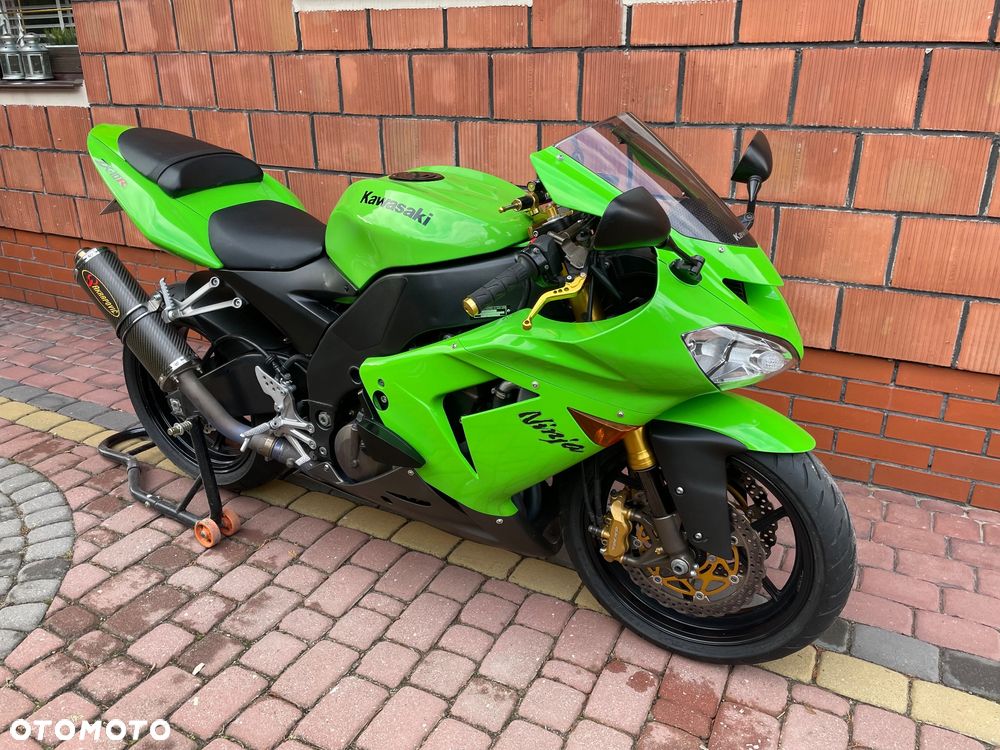 Kawasaki ZXR - 4
