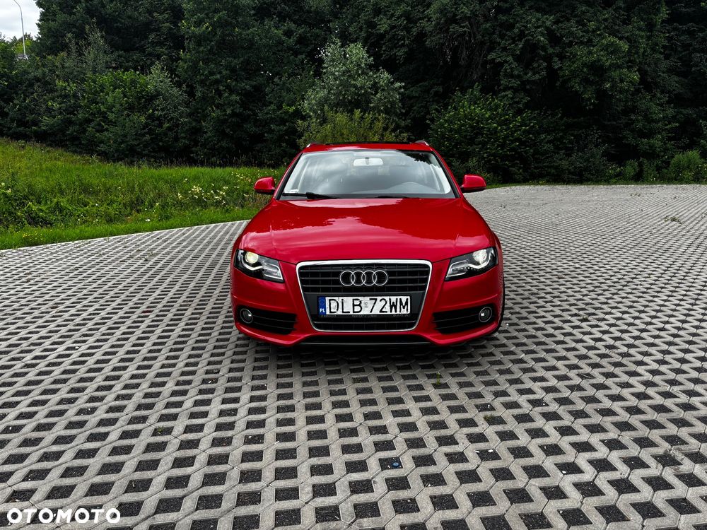 Audi A4 Avant - 4