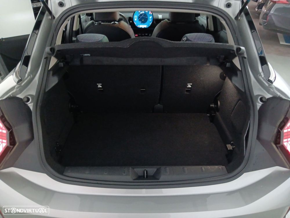 MINI 3 Portas Cooper C Classic M - 11