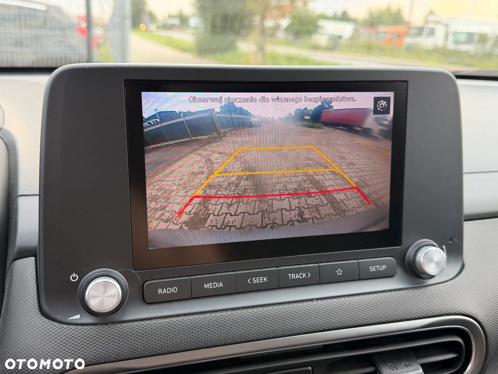 Hyundai Kona - 37