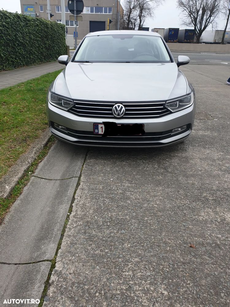 Volkswagen Passat 2.0 TDI SCR DSG Comfortline - 7