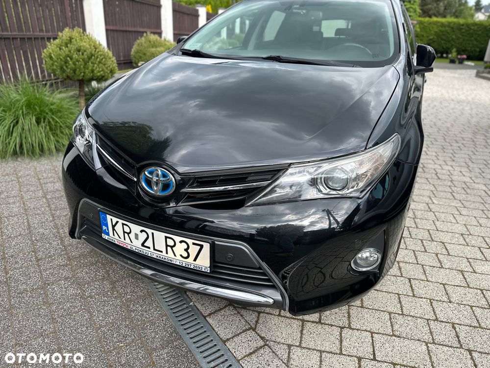Toyota Auris 1.8 HSD Luna - 2