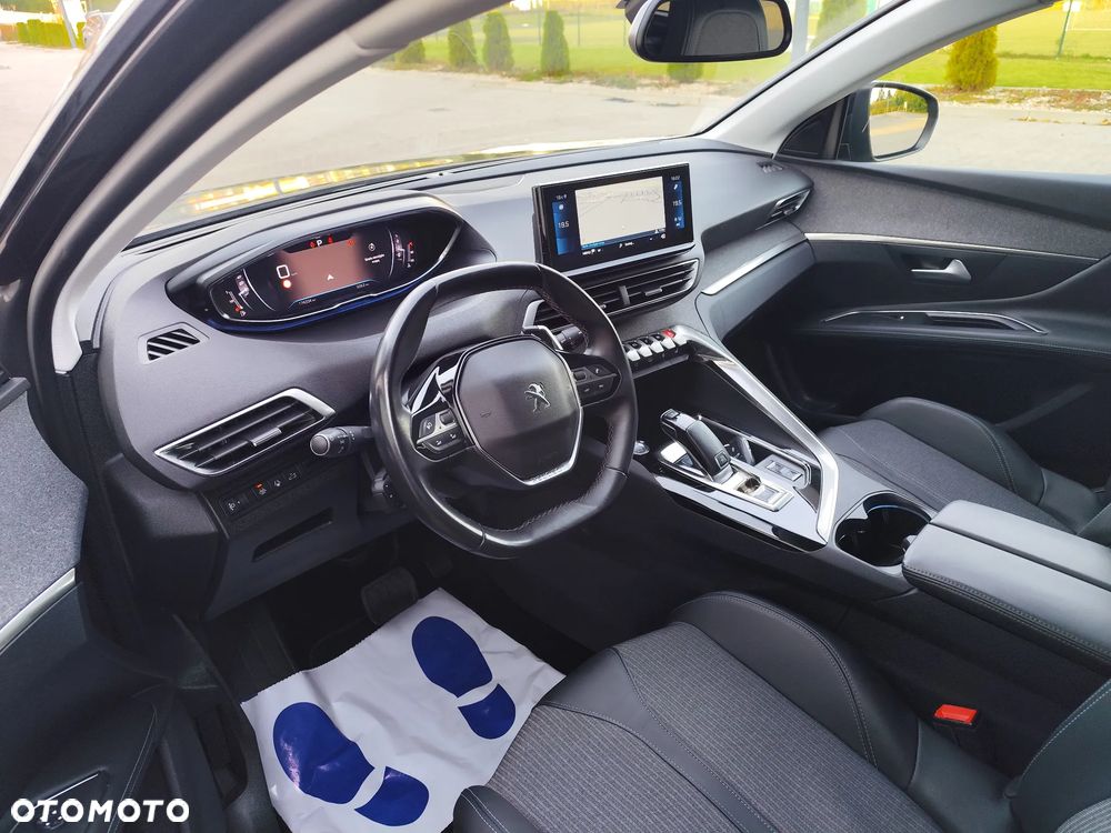 Peugeot 3008 - 28