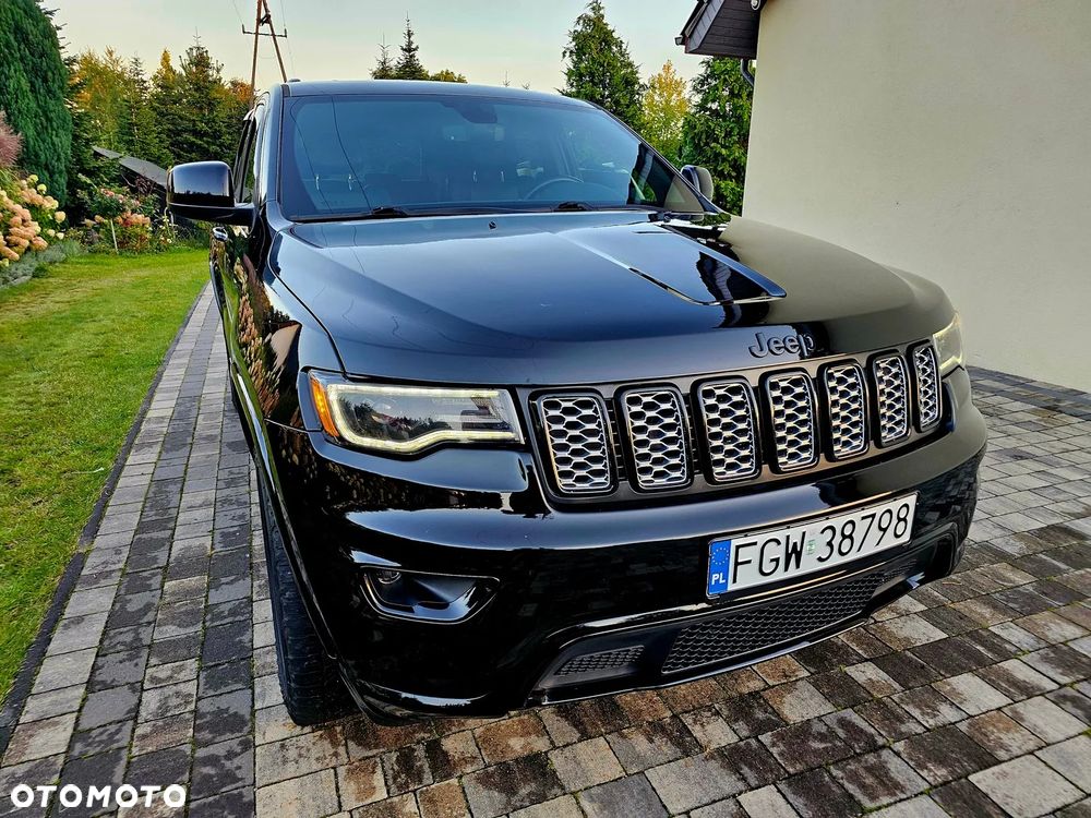 Jeep Grand Cherokee - 4