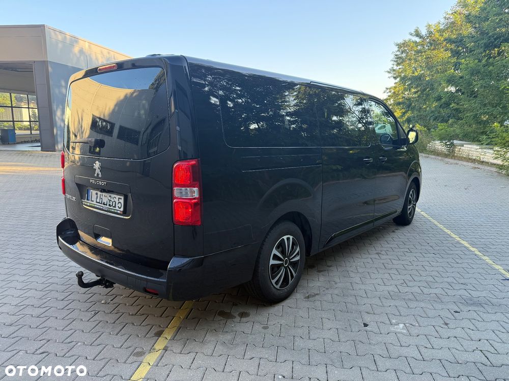 Peugeot Traveller - 3
