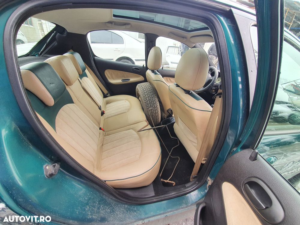 Dezmembrari  Peugeot 206  1998  > 0000 1.4 Benzina - 7