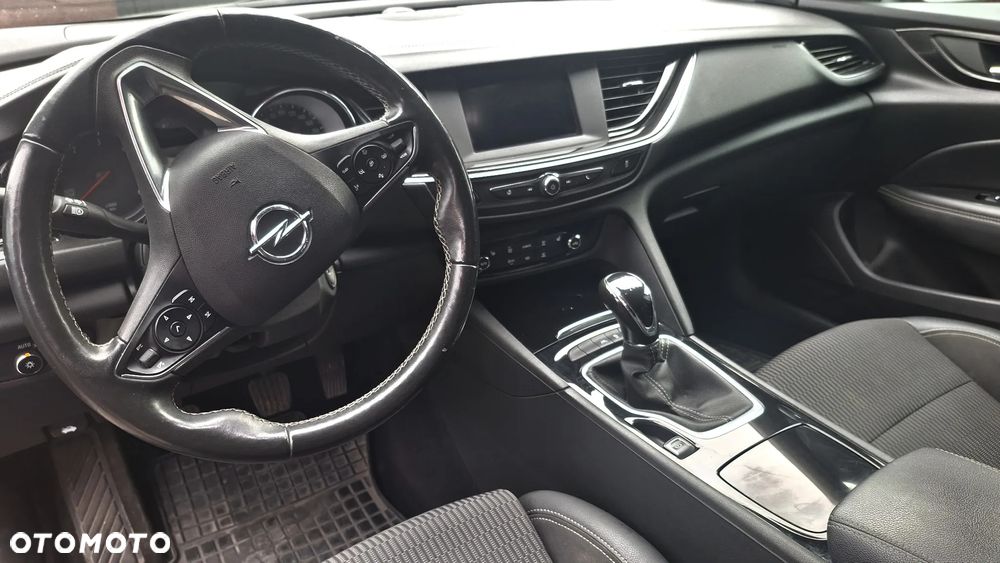 Opel Insignia 1.6 CDTI Innovation S&S - 10