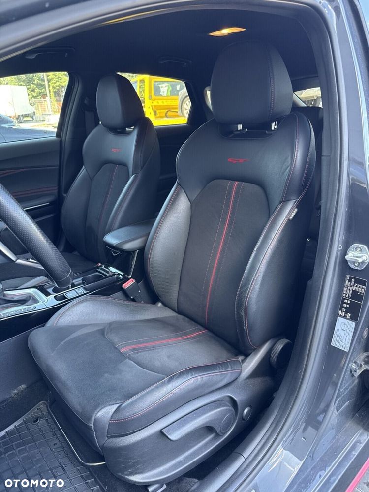 Kia ProCeed 1.6 T-GDI GT DCT - 18