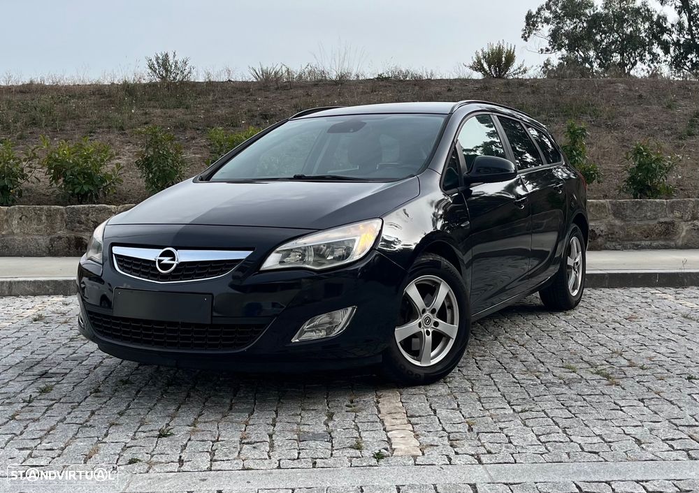 Opel Astra Sports Tourer 1.7 CDTi Enjoy - 2