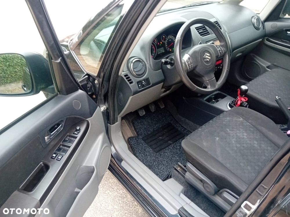 Suzuki SX4 2.0 DDiS 4x4 Comfort - 16