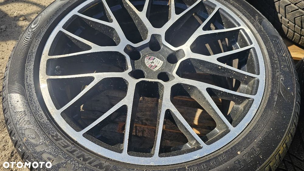 Porsche Macan GTS - 30