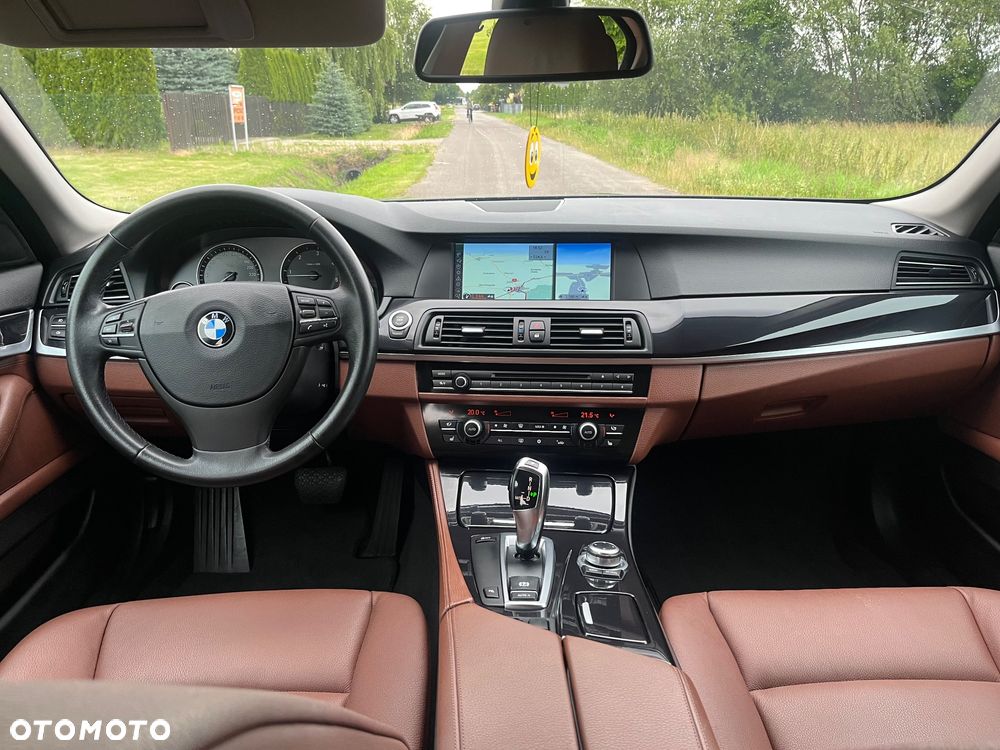 BMW Seria 5 520d - 18