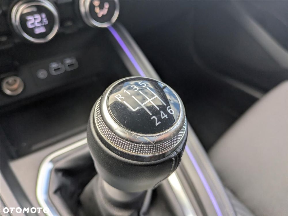 Renault Clio 1.0 TCe Esprit Alpine - 17