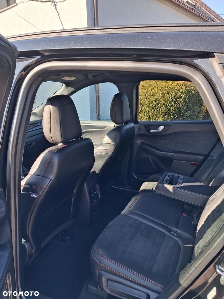Ford Kuga 2.0 EcoBlue 4x4 ST-LINE - 22