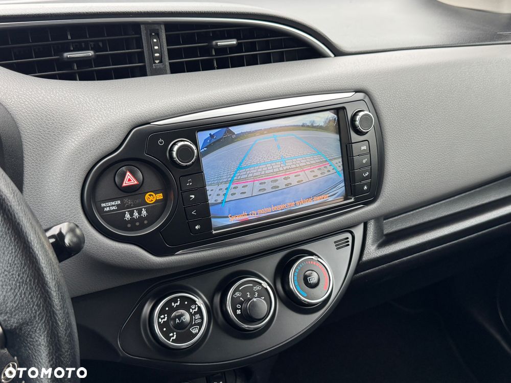 Toyota Yaris 1.33 VVT-i Trend - 32