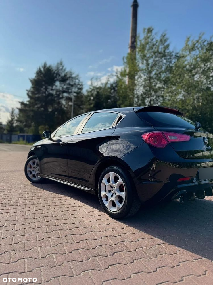 Alfa Romeo Giulietta 2.0 JTDM Veloce - 7