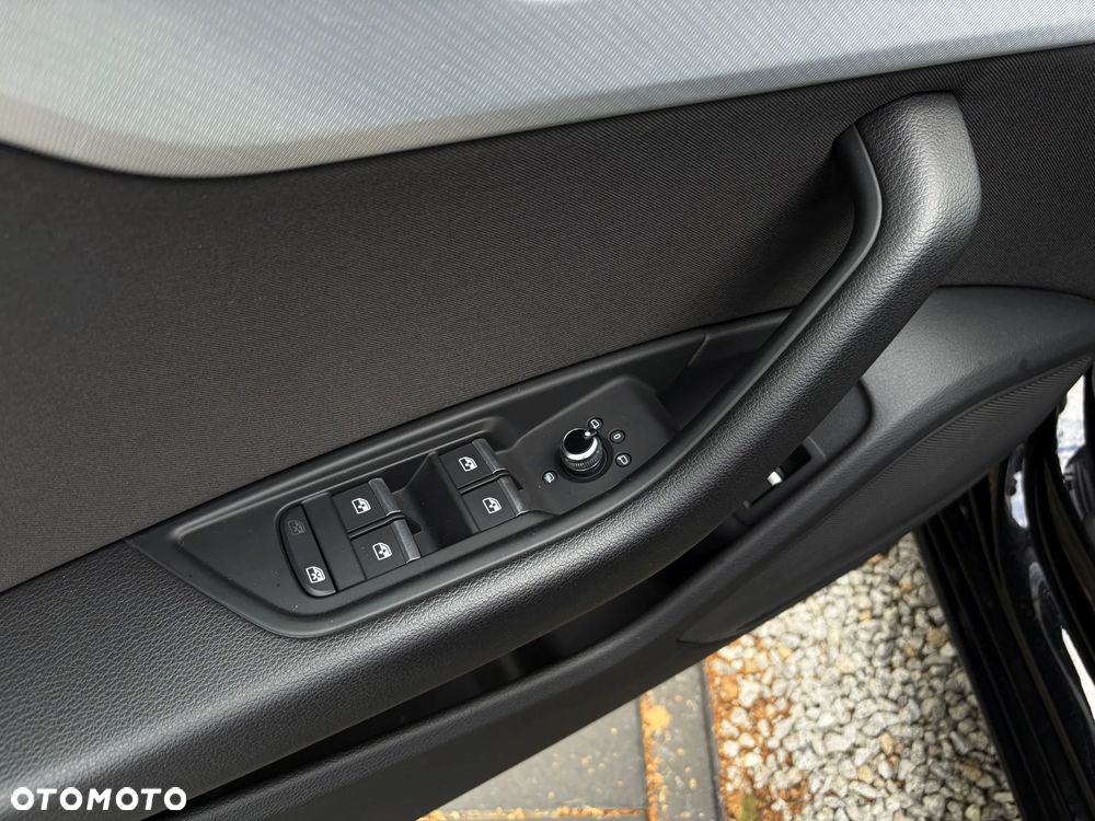 Audi A4 Avant 40 TDI quattro S tronic - 34