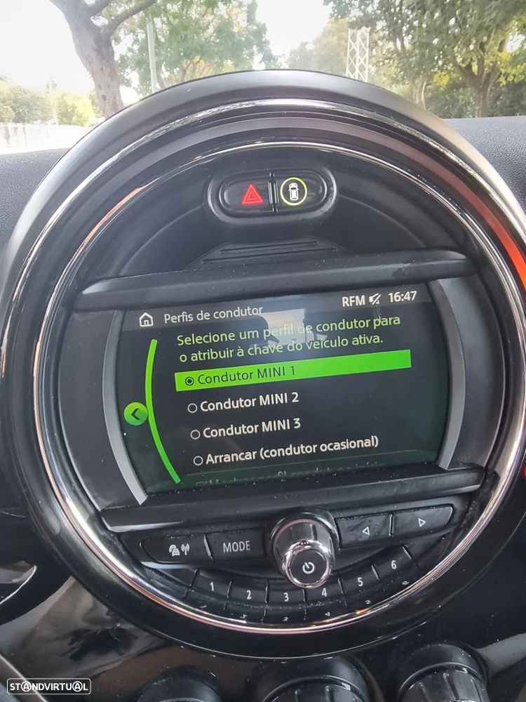 MINI Countryman One D - 7