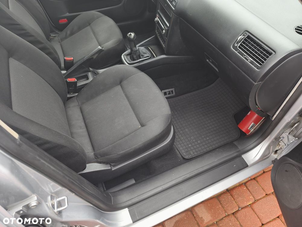 Volkswagen Bora 1.9 TDI - 10