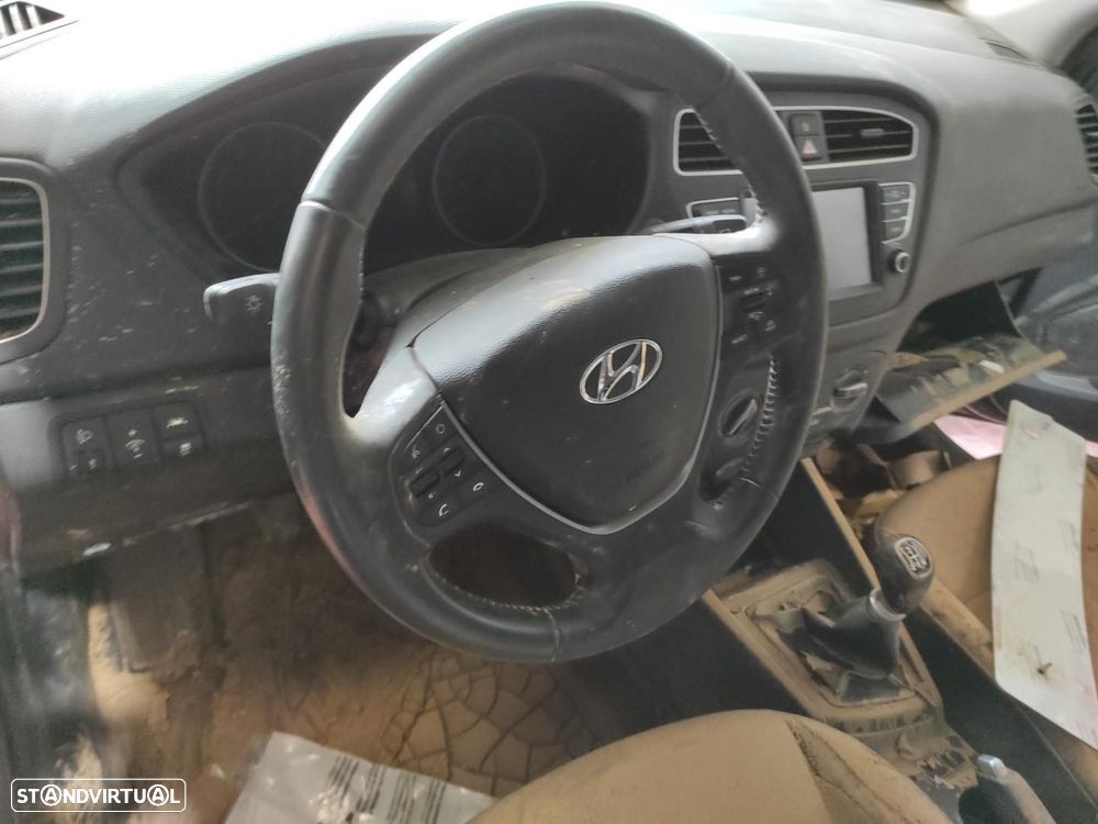 VOLANTE HYUNDAI I20 BC3 - 1