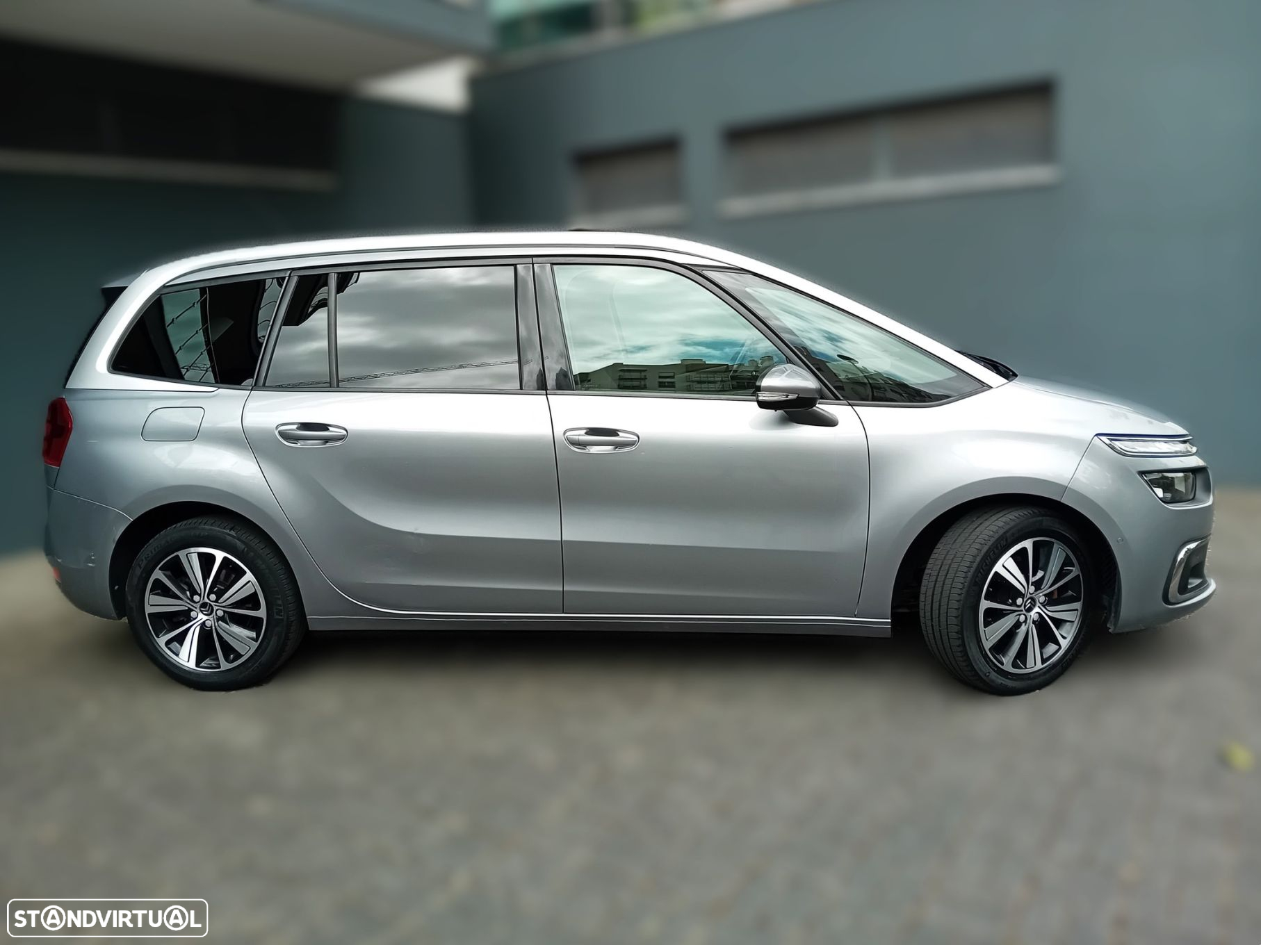 Citroën C4 Grand Picasso 1.2 PureTech Intensive J17 - 9