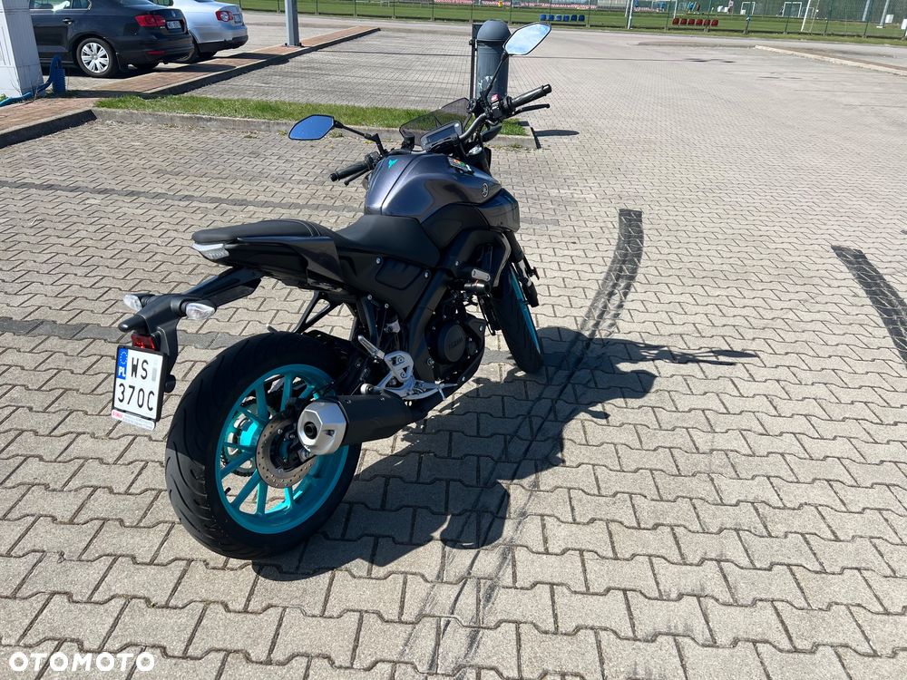 Yamaha MT - 3