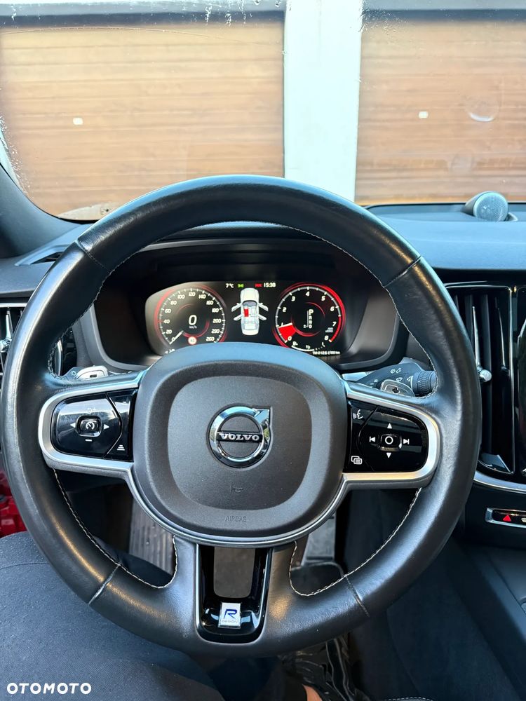 Volvo S60 T6 AWD Geartronic RDesign - 21