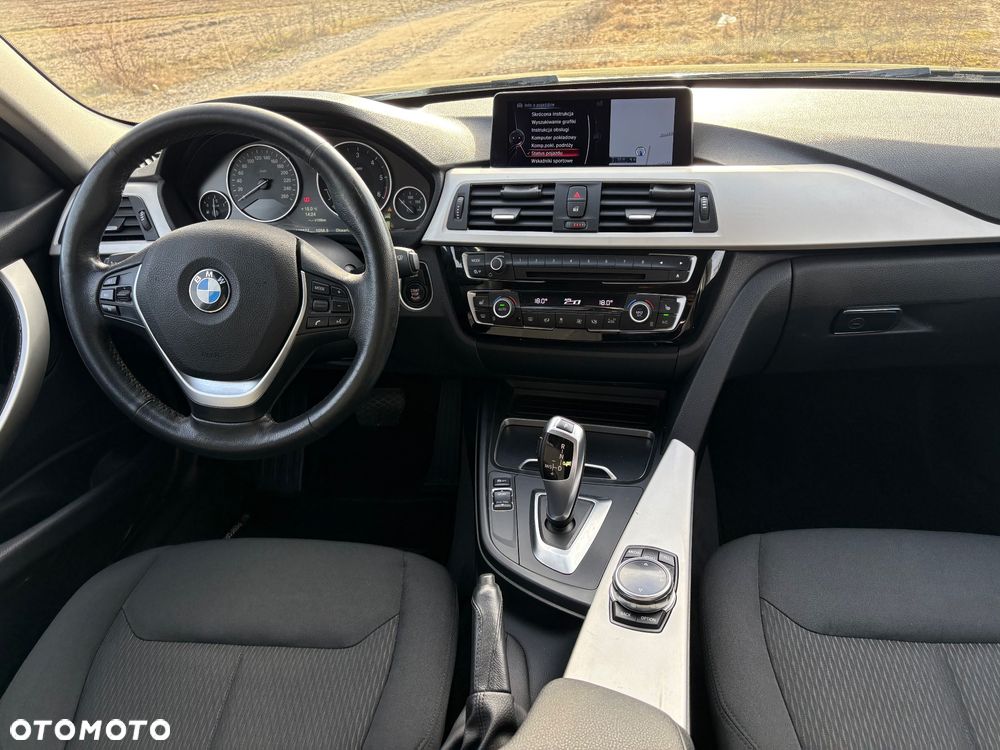 BMW Seria 3 320d Edition Luxury Line Purity - 10