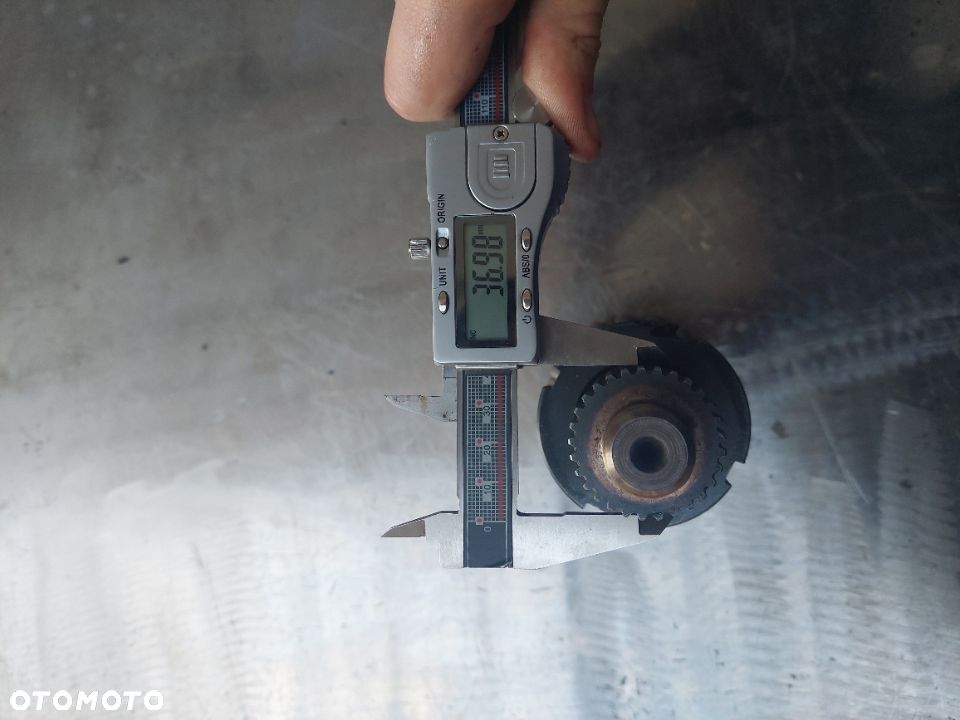 Dyferencjał Mechanizm różnicowy wałek ataku Dana Spicer 357-112-0095722 [11/35 F-29 SZ-12][NAP 2409] - 20