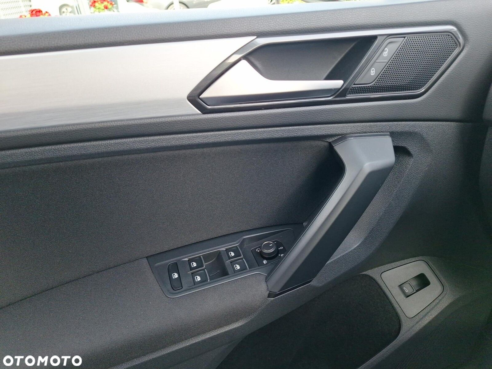 Volkswagen Tiguan 1.4 TSI Trend&Fun - 9
