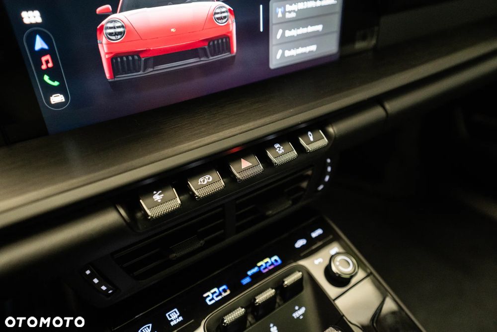 Porsche 911 Carrera T-Hybrid 4 GTS - 29