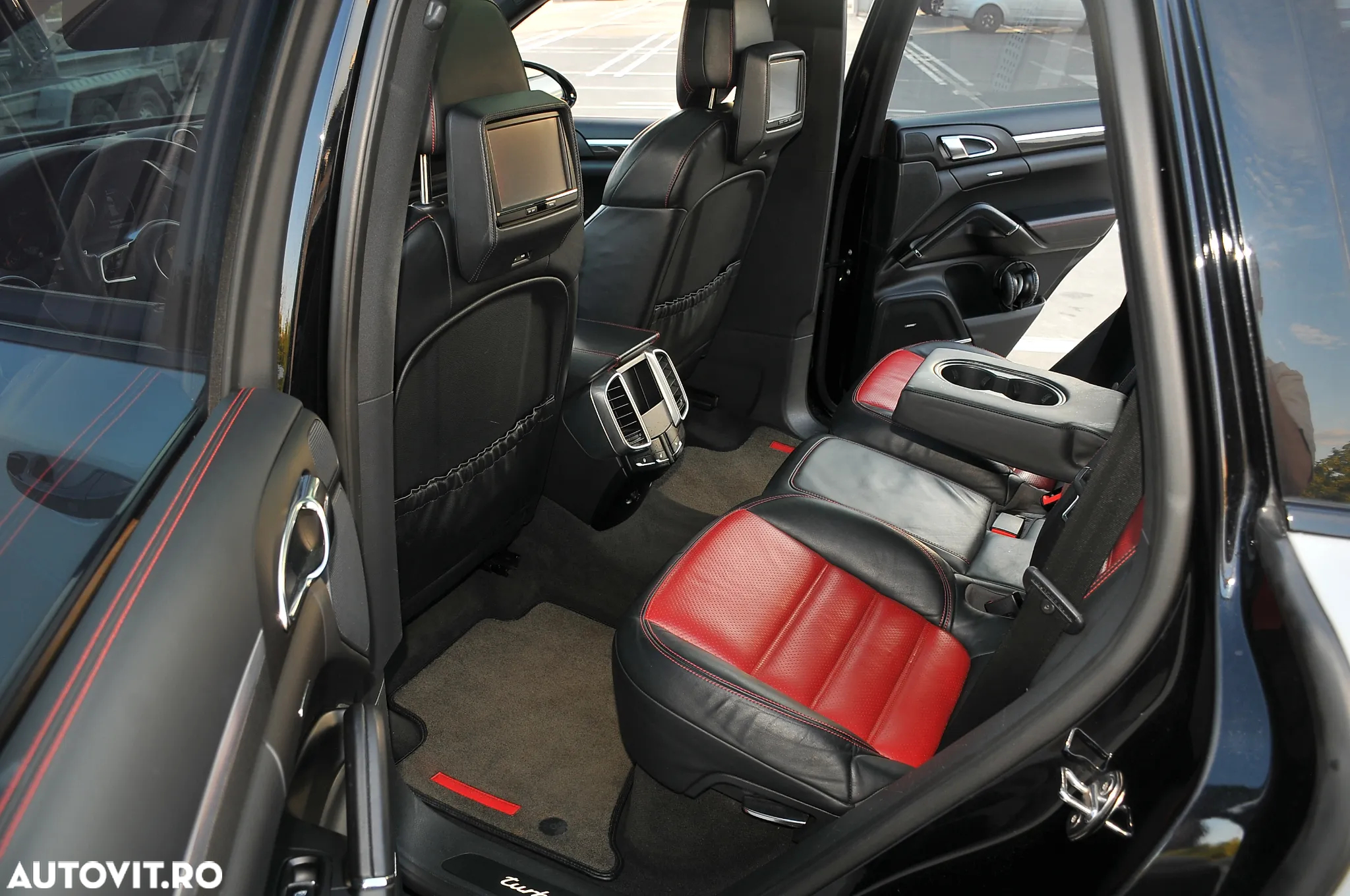 Porsche Cayenne S Diesel Platinum Edition - 15