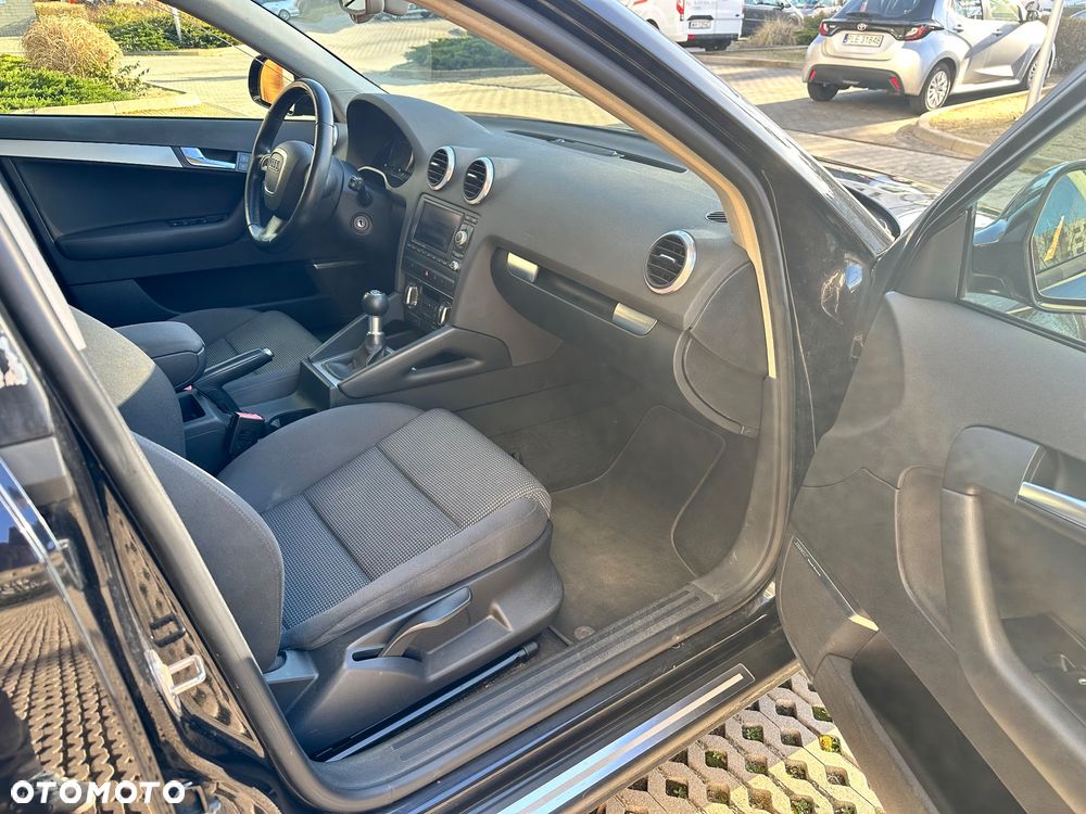 Audi A3 Sportback 2.0 TDI DPF Attraction - 20