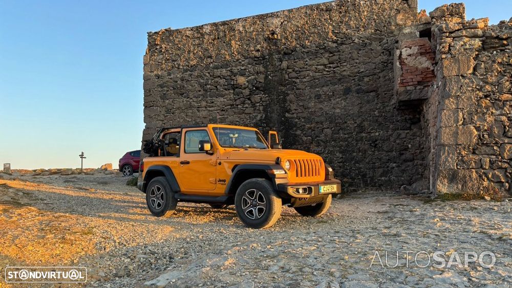 Jeep Wrangler - 8