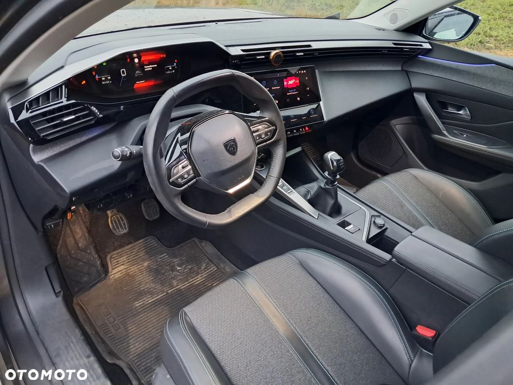 Peugeot 308 - 7