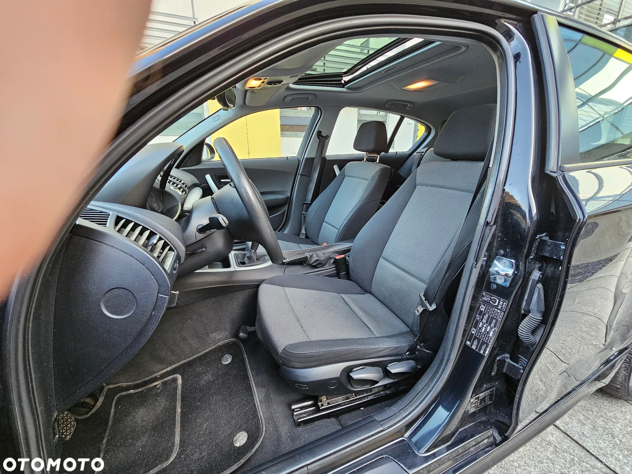 BMW Seria 1 116i - 10