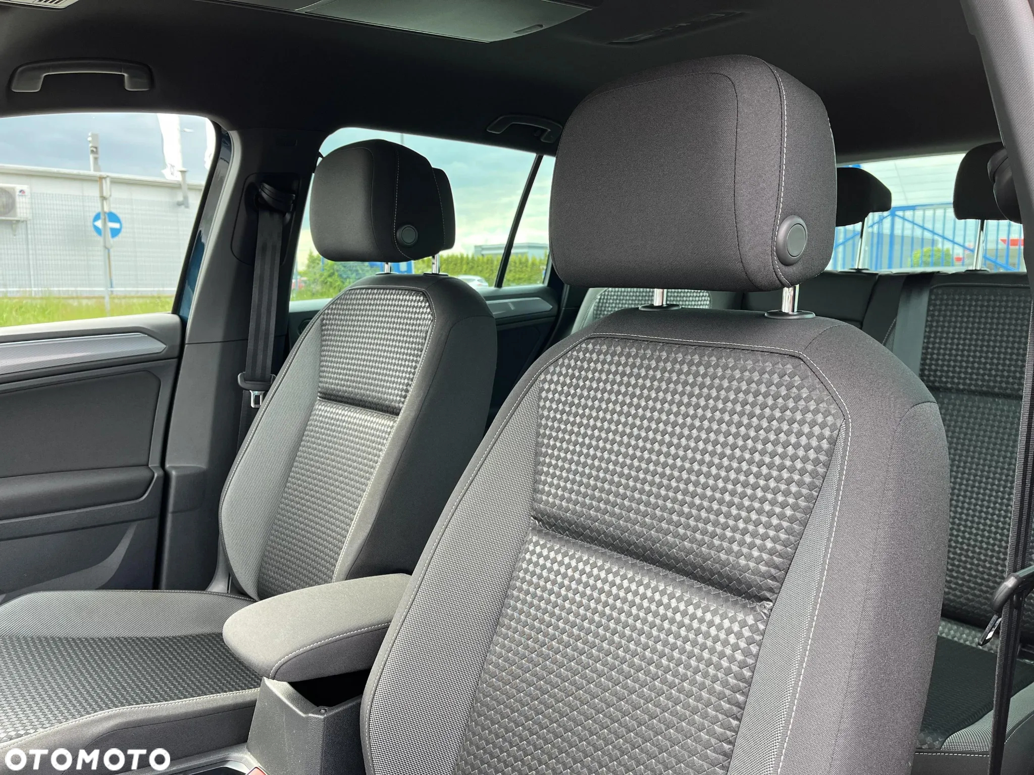 Volkswagen Tiguan 2.0 TDI SCR DSG Life - 12
