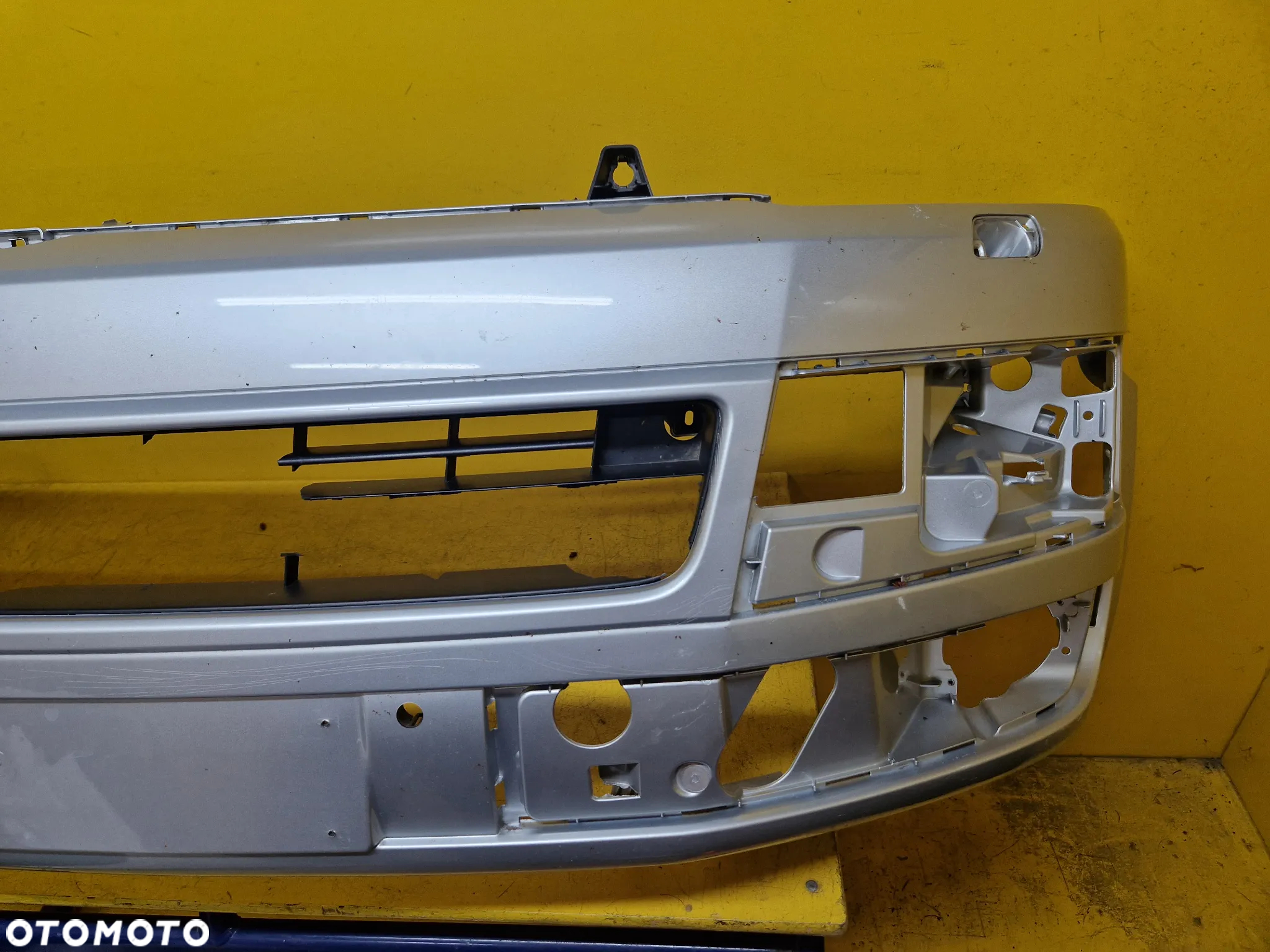 VW T5 LIFT MULTIVAN ZDERZAK PRZOD 09- 7E5807221 - 2