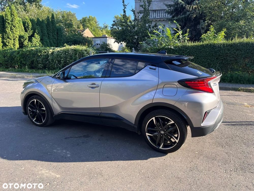 Toyota C-Hr 2021 photo 2