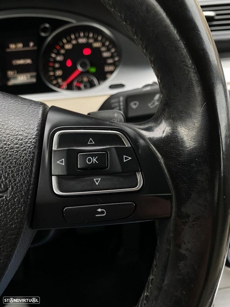 VW Passat CC 2.0 TDi BlueMotion DSG - 18