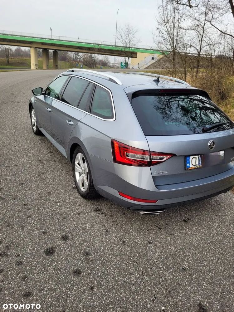 Skoda Superb 2.0 TSI 4x4 DSG L&K - 2