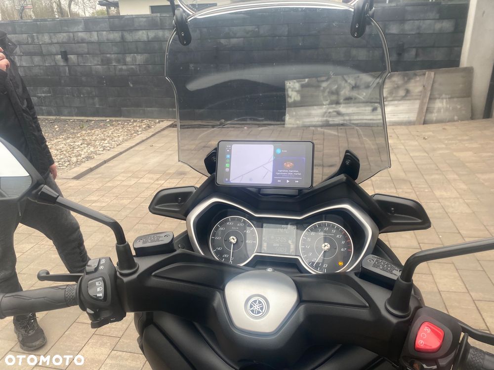 Yamaha X-max - 12